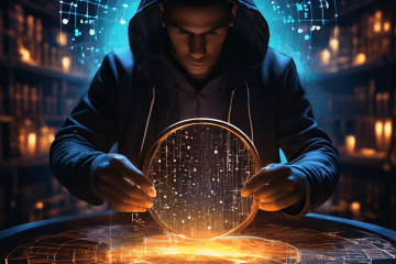 어두운 시장에 금고가 열려 푸른 빛 데이터가 쏟아지고, 한 사람이 확대경으로 조각 하나를 살펴보는 모습이다.